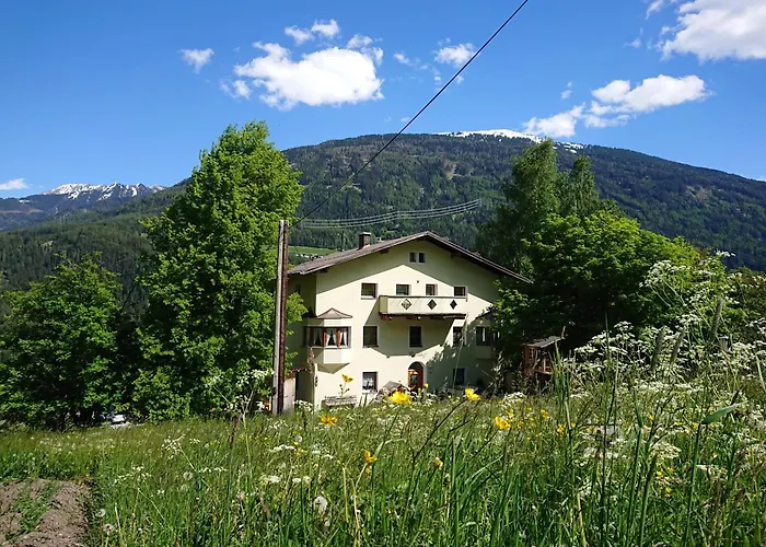 Rauthhof Pitztal アパート *